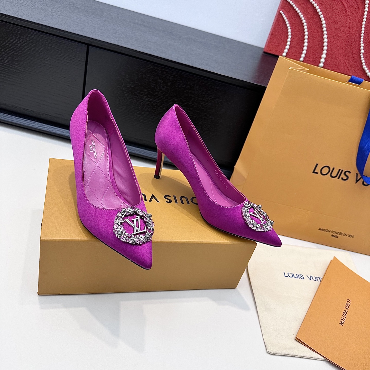 Women's high heels